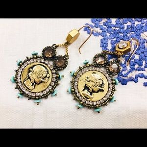 Gold coin ear rings